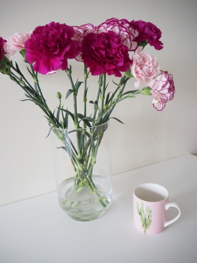 always a good match, coffee and flowers